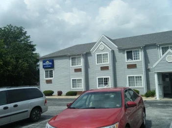 Red Roof Inn Springfield, MO