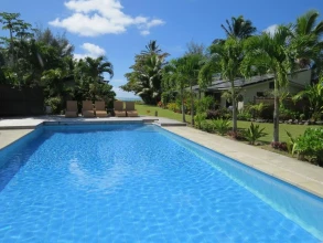 Muri Beach Resort