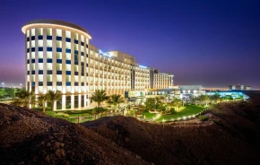 Crowne Plaza Muscat OCEC