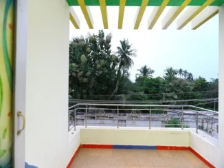 OYO 10498 Home Classic 3BHK Swarna Nagar