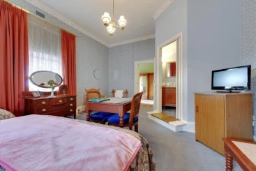 The Dragonfly North West