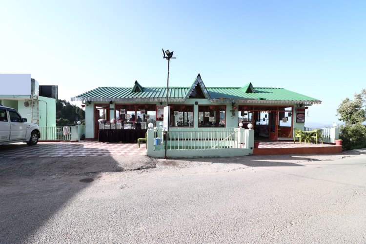 OYO 15170 Maa Gauri Resort