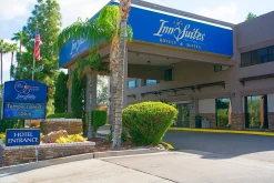 Tempe Phoenix Airport InnSuites