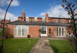 Thistledown House B&B