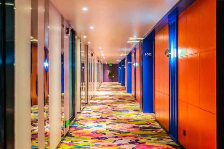 Blue Magpie Hotel Shifu Branch