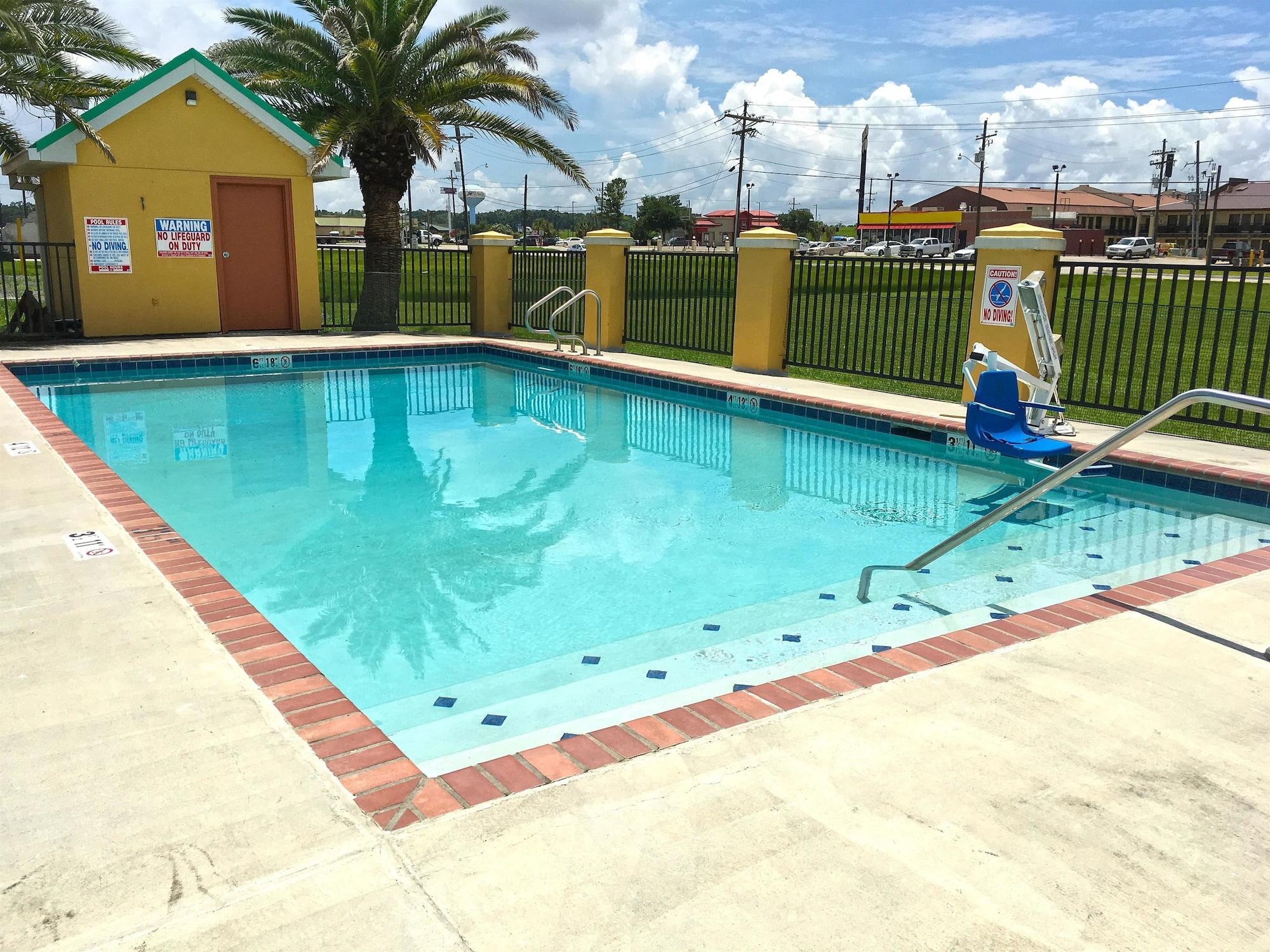 Americas Best Value Inn Gonzales