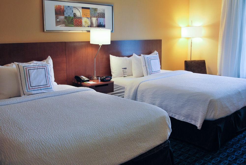 Fairfield Inn Kansas City Downtown/Union Hill By M