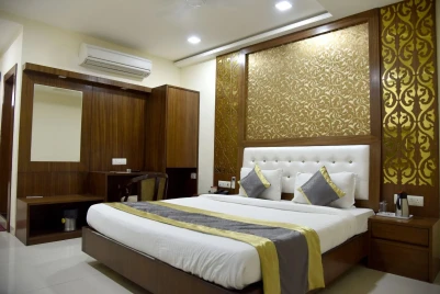 Hotel Simran Pride