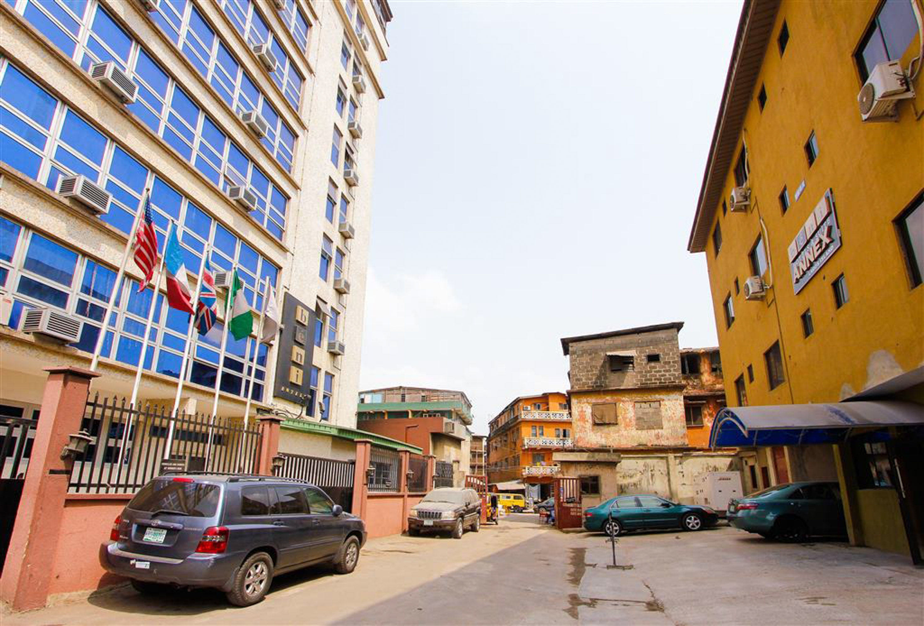 Beni Hotels