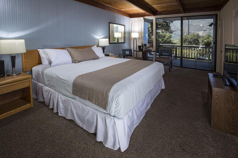 Blue Sky Lodge