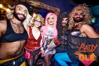 Lady Olé