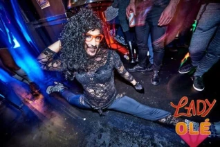 Lady Olé