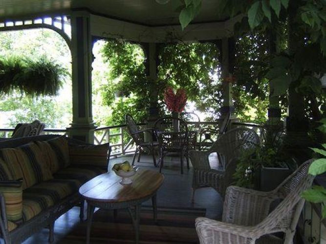 Boyden House Inn B&B