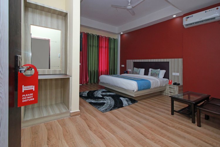 OYO 5509 Hotel Chandni