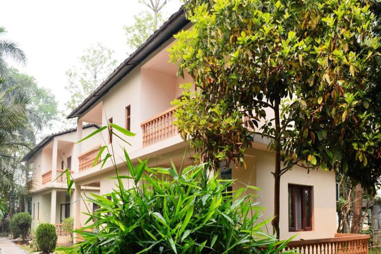 Chitwan Paradise Hotel
