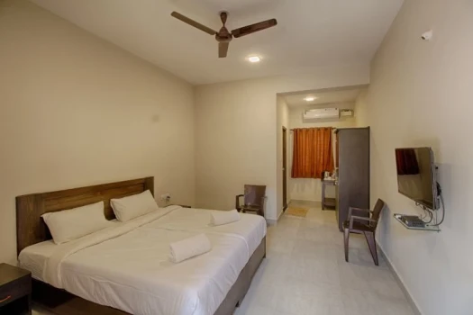IORA baga beach goa