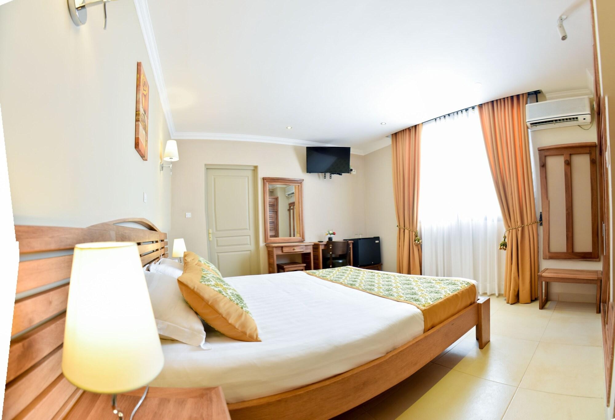 Anjary Hôtel