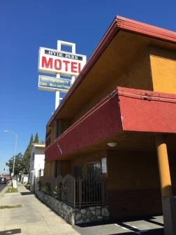 Hyde Park Motel