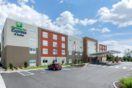 Holiday Inn Express & Suites - Ruskin an IHG hotel