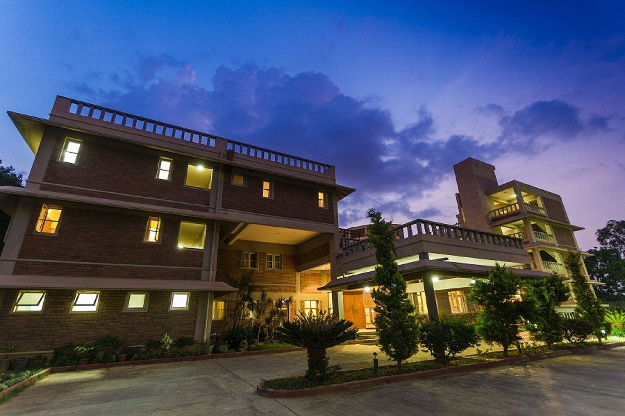 Saiacs Convention Resort