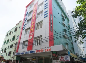 Tuyet Lan Hotel Vung Tau by ZUZU
