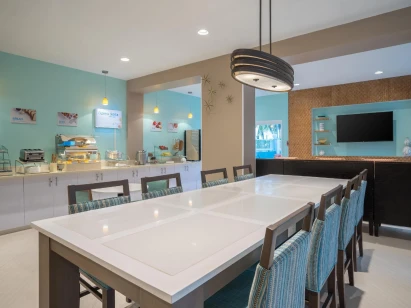 Holiday Inn Express and Suites Nassau