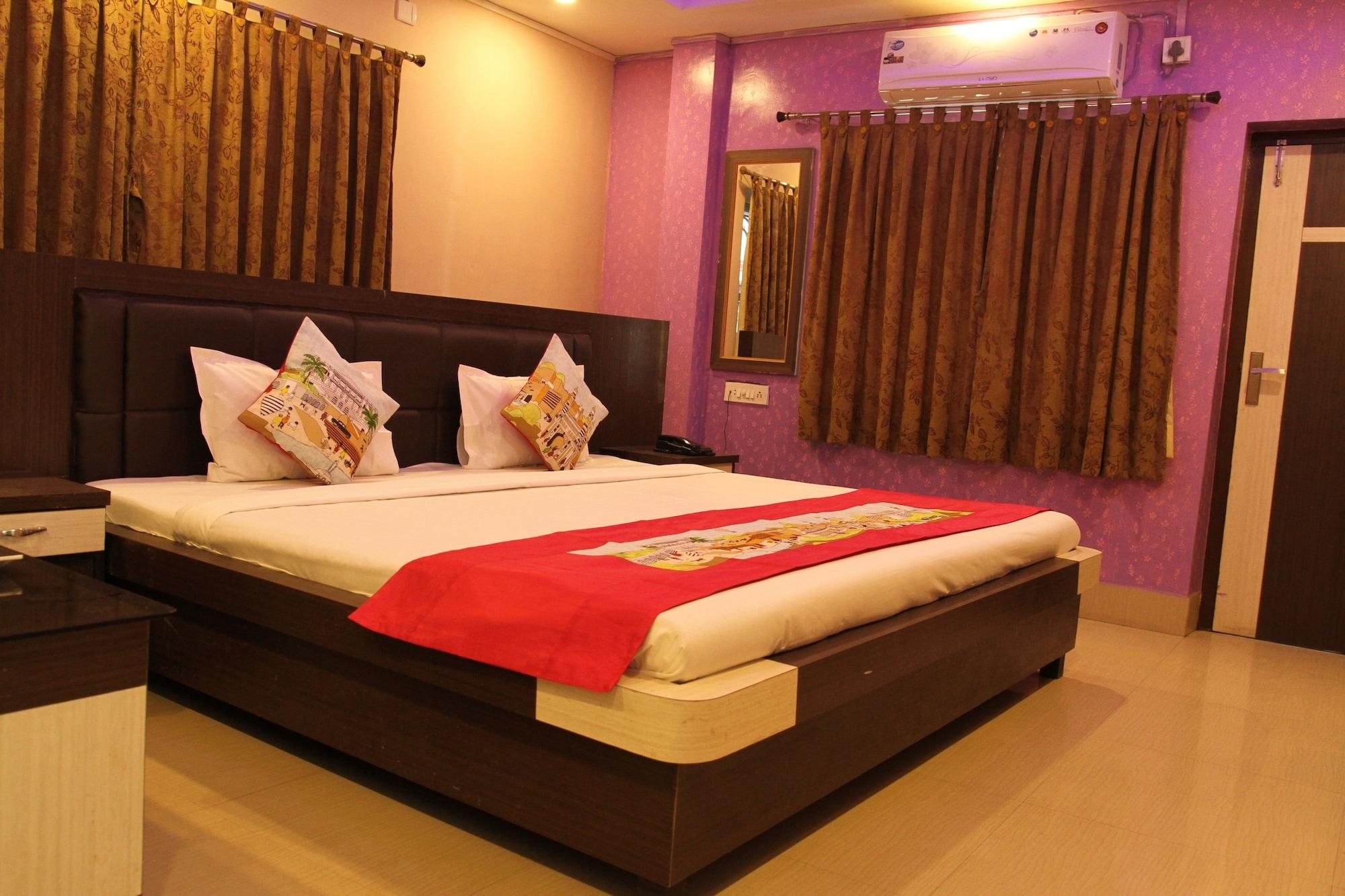OYO 8369 Hotel Sea Mars