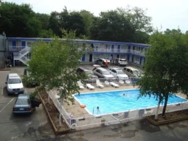 Joys Inn Niagara Falls