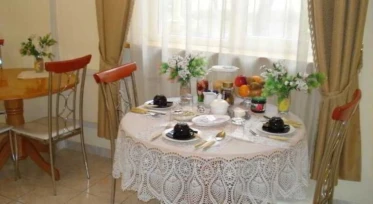 Guest House INN & Hostel