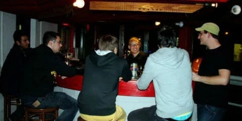 Queer Weekend Lounge