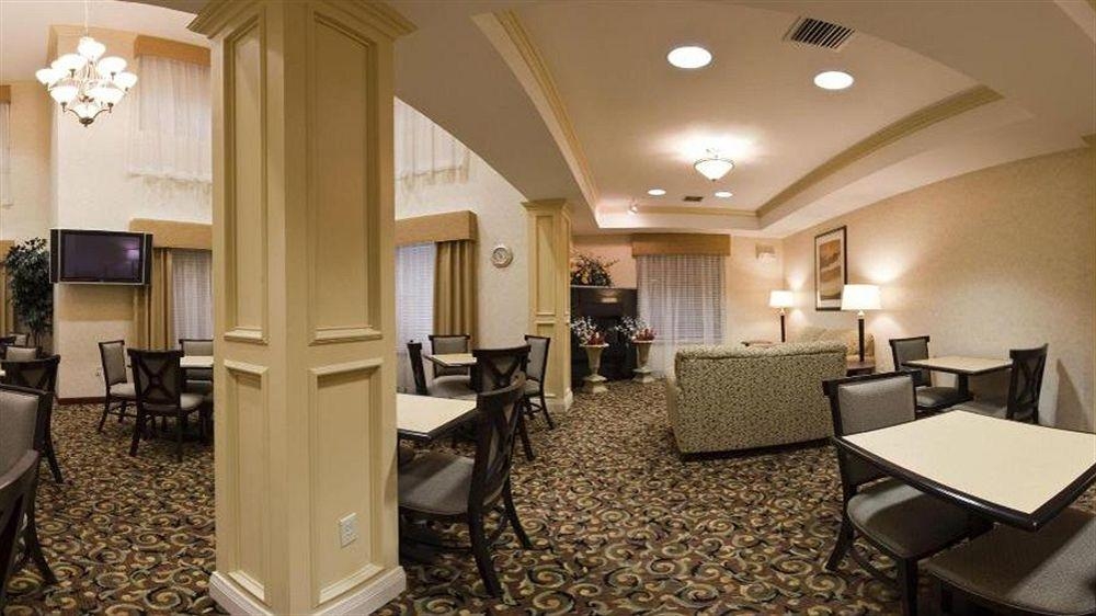 Holiday Inn Express and Suites Muskogee