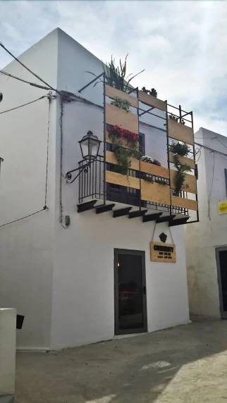 Community Rooms & Wine