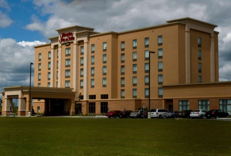 Hampton Inn & Suites by Hilton Brantford Confer