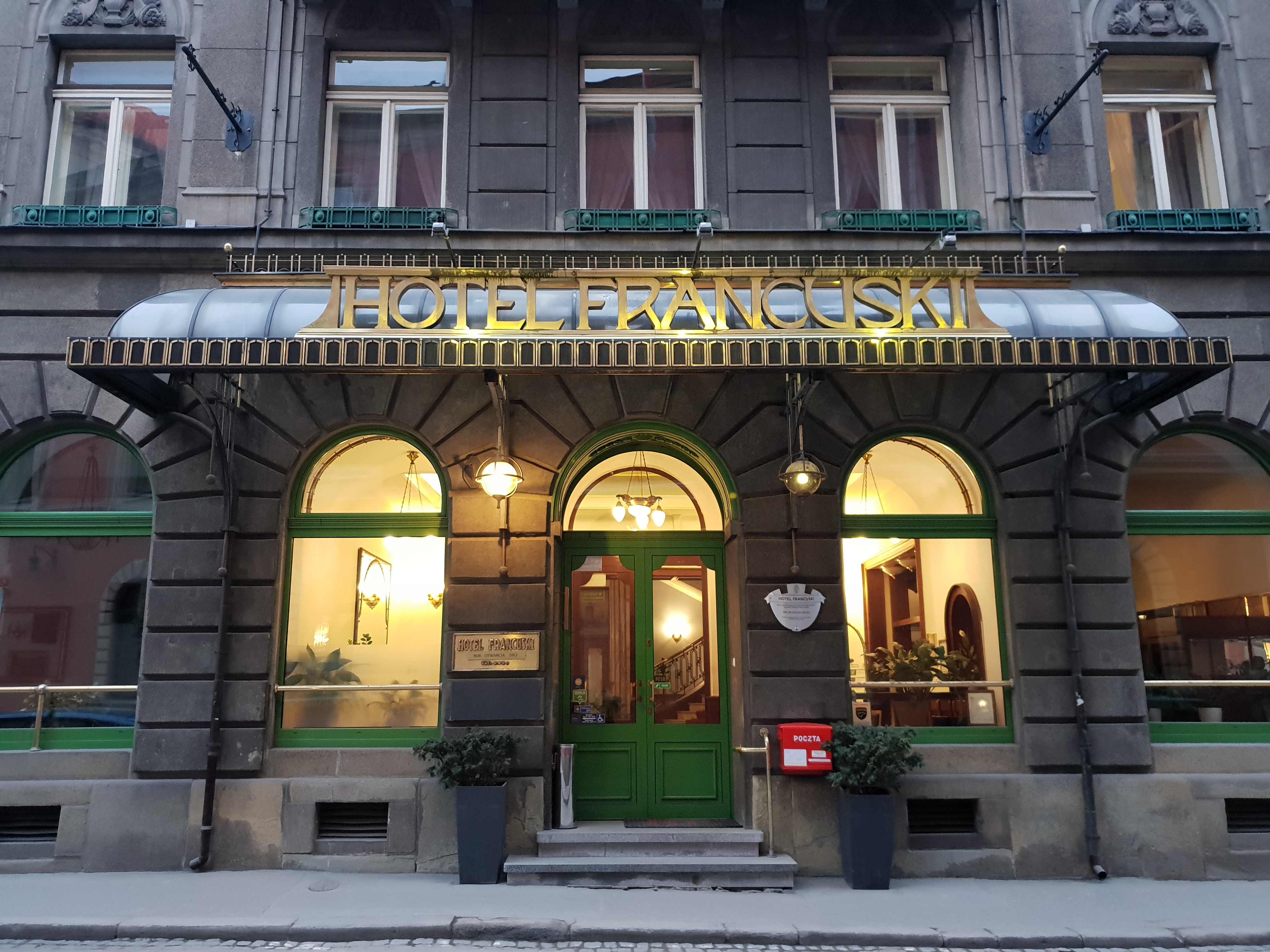 H15 Hotel Francuski
