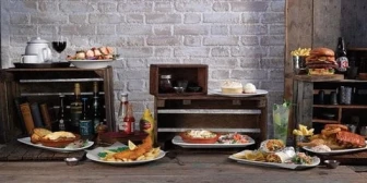Queens Court Gay Bar Leeds Food