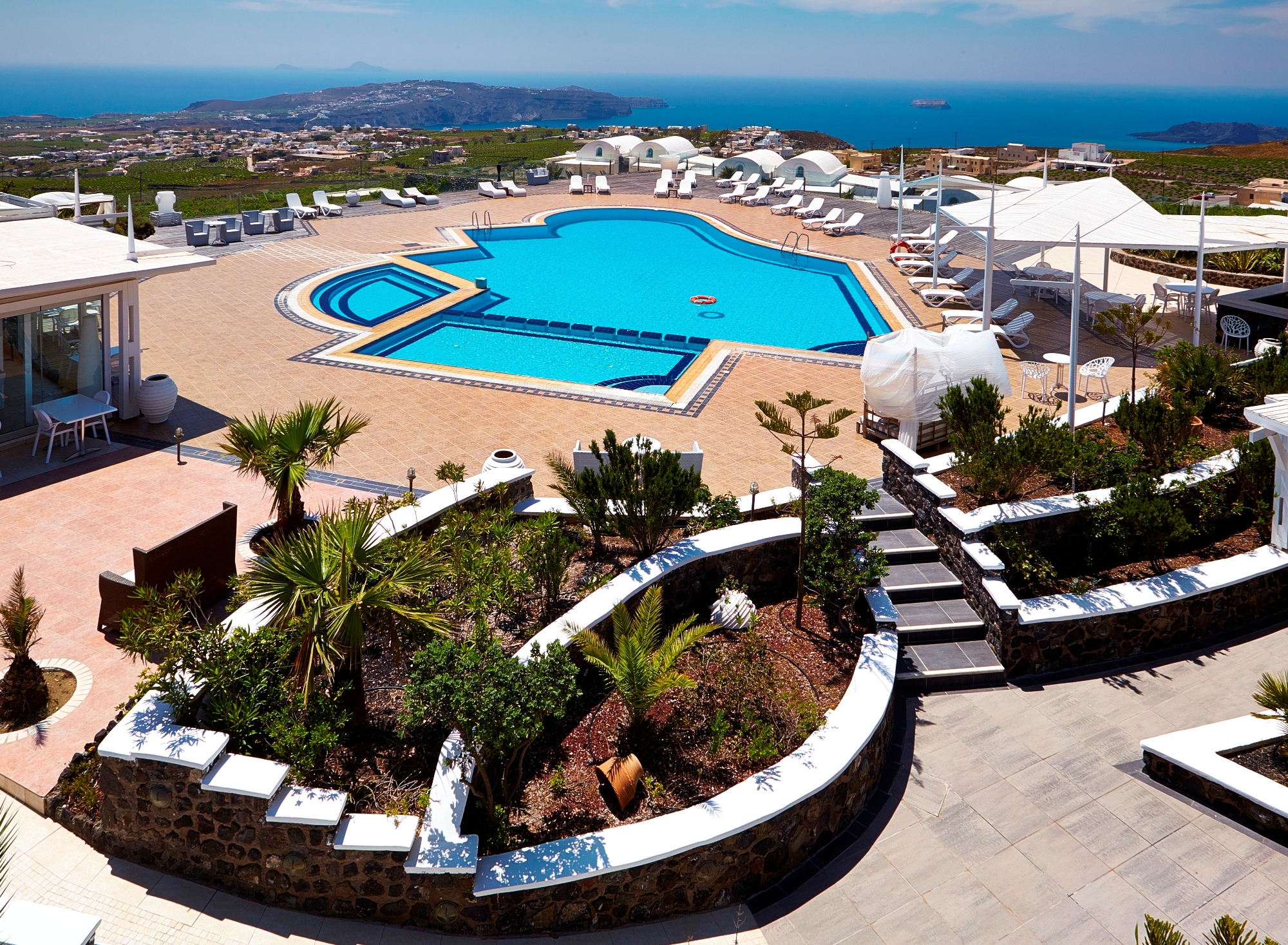 Smy Orizontes and Villas