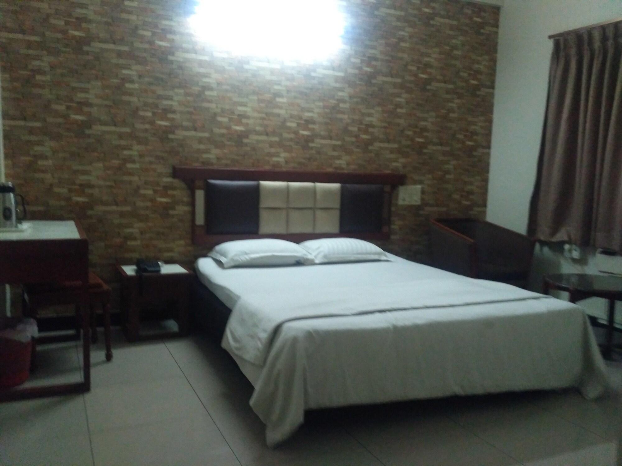 Hotel Sakthi Priya