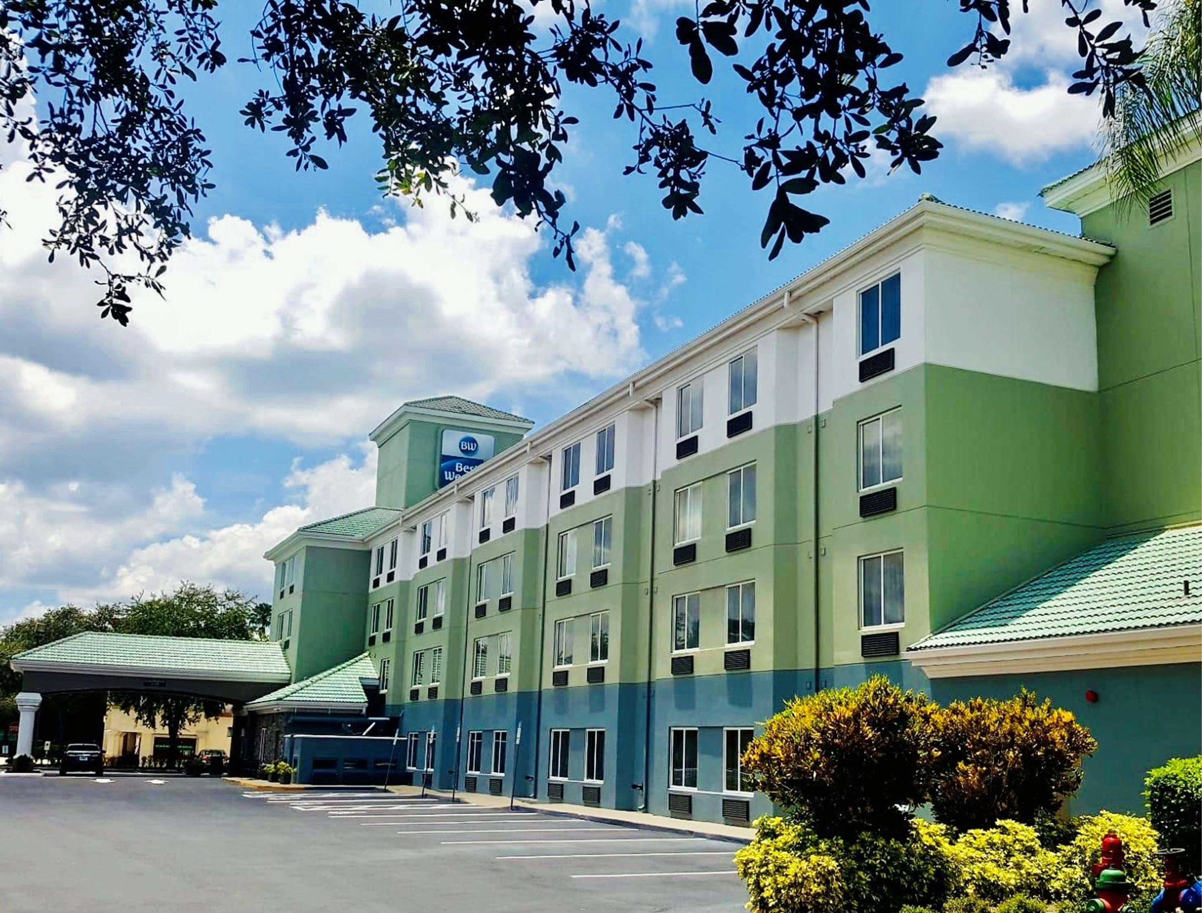 Spark by Hilton Orlando near SeaWorld