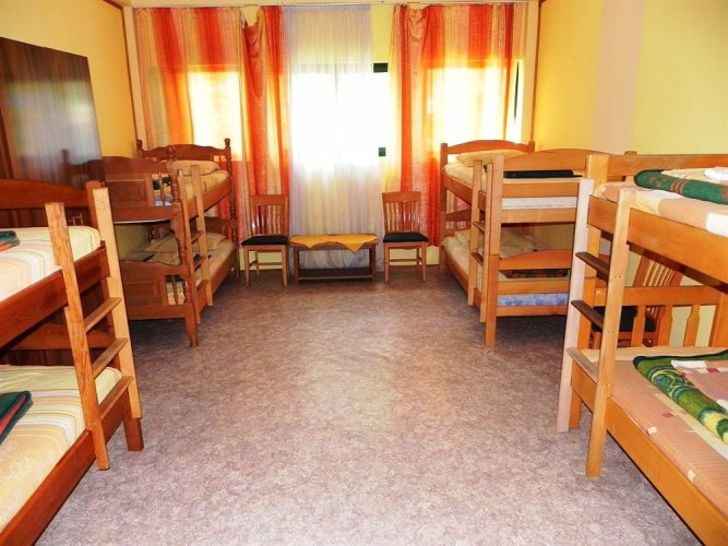 Hostel Izvor