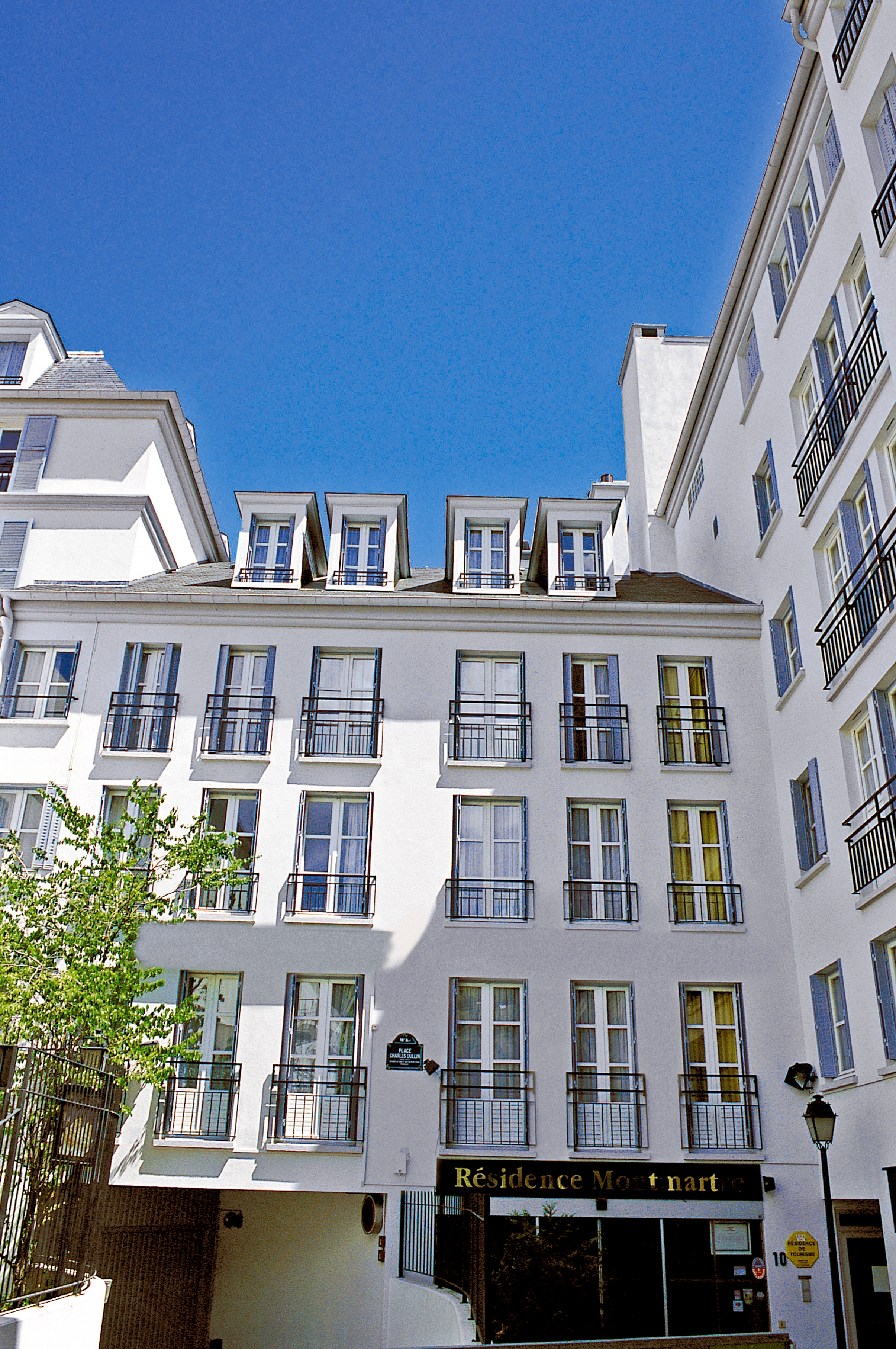 Aparthotel Adagio Paris Montmartre