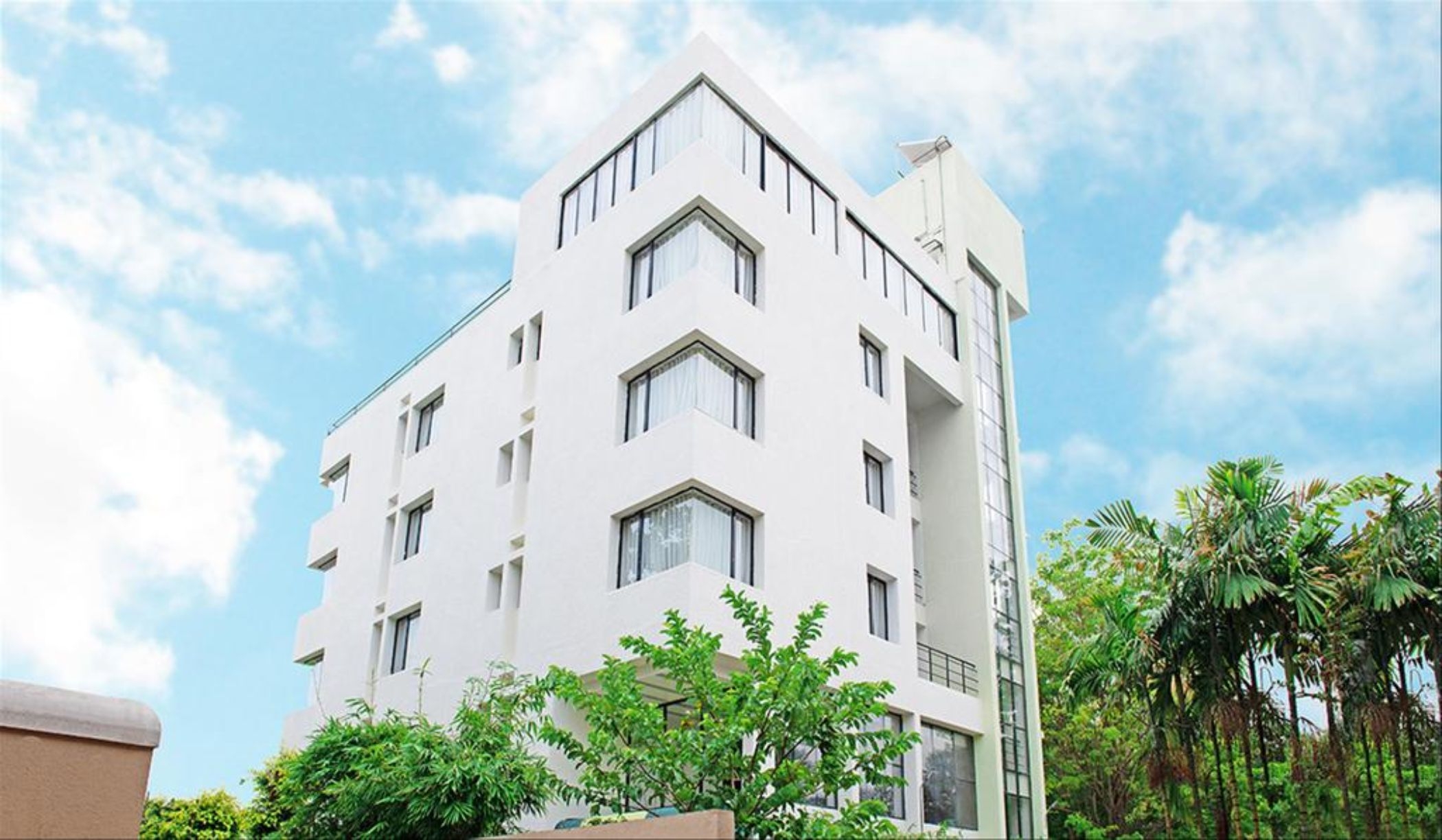 Mint MontVert Pune