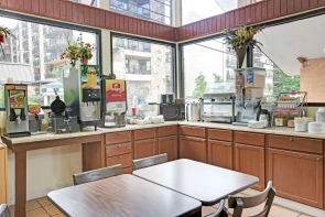 Super 8 by Wyndham Downtown Gatlinburg Conv Center