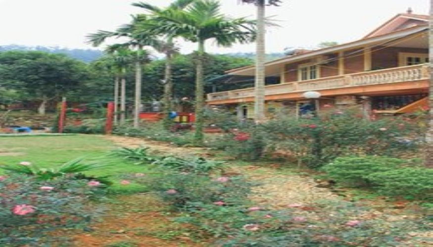 Mit Hilltop Villa
