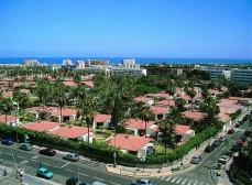 Bungalows Miraflor Suites