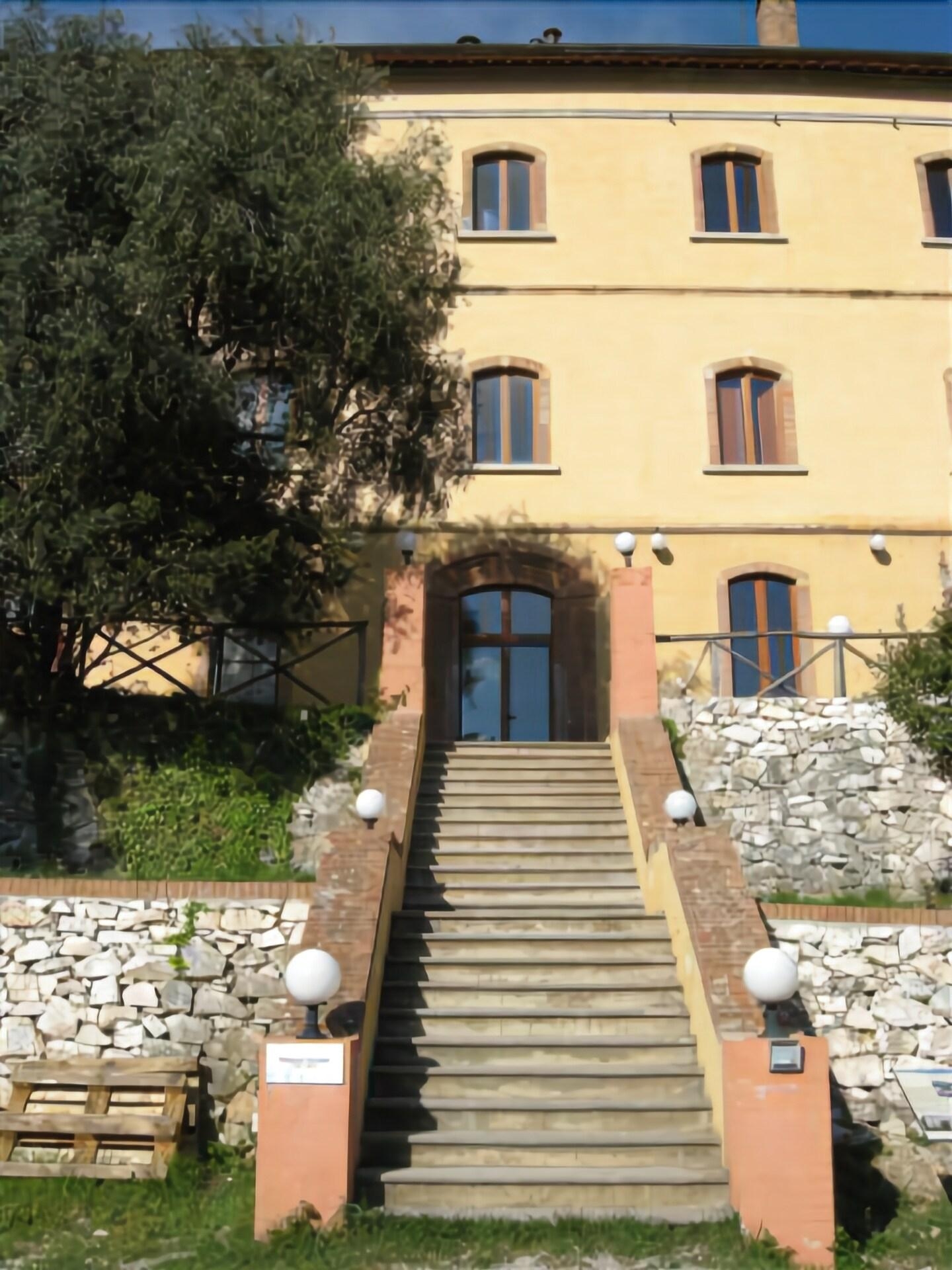 Student's Hostel Gowett