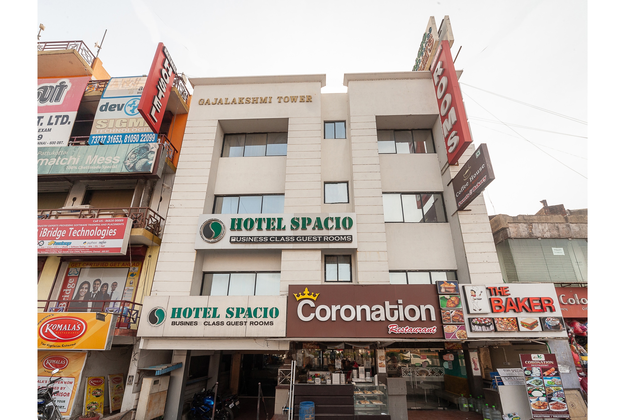 OYO 504 Hotel Spacio