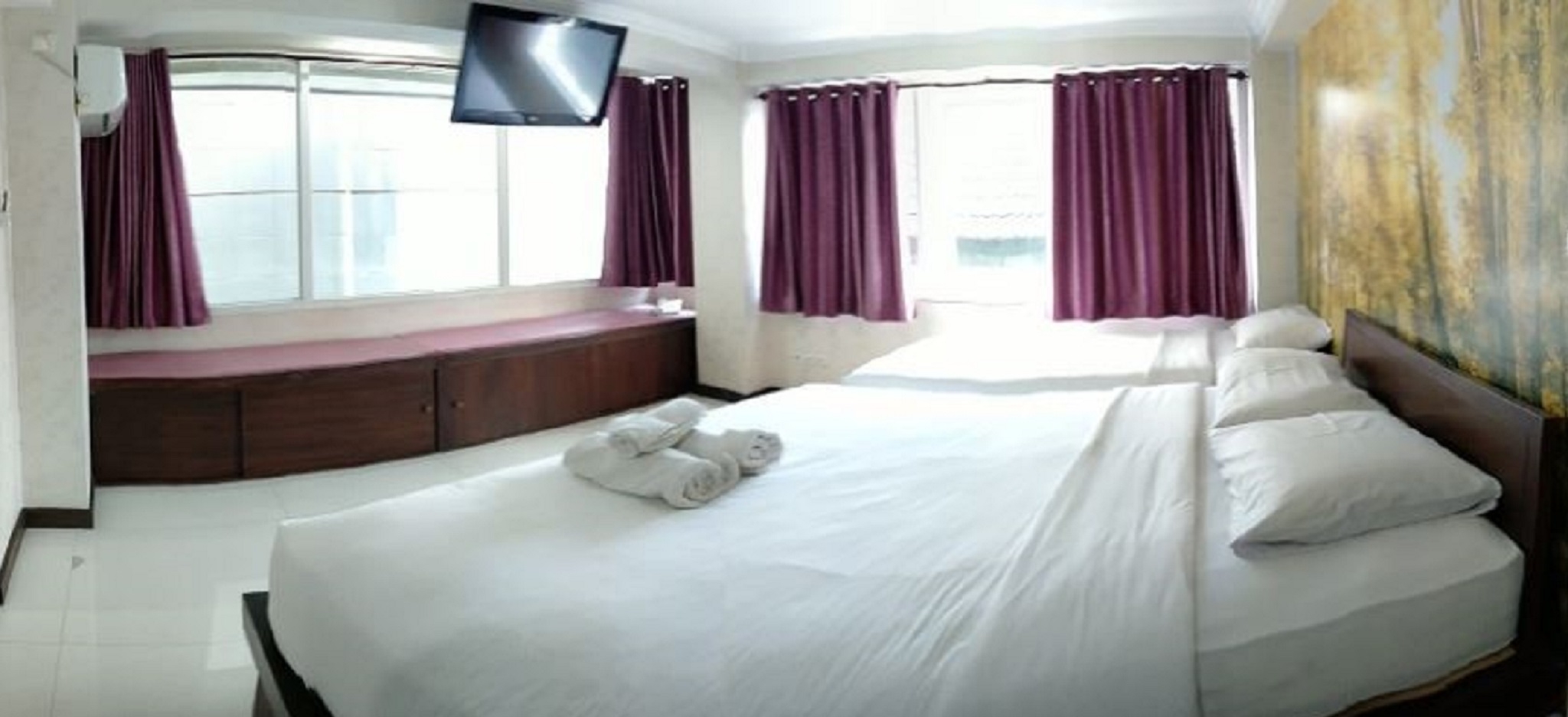 Kristalia Hotel